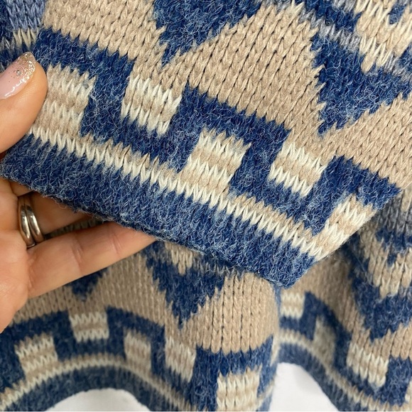 Needles and yarn vintage 90’s Cosby style soft blue/beige sweater-Size Large - Picture 5 of 9